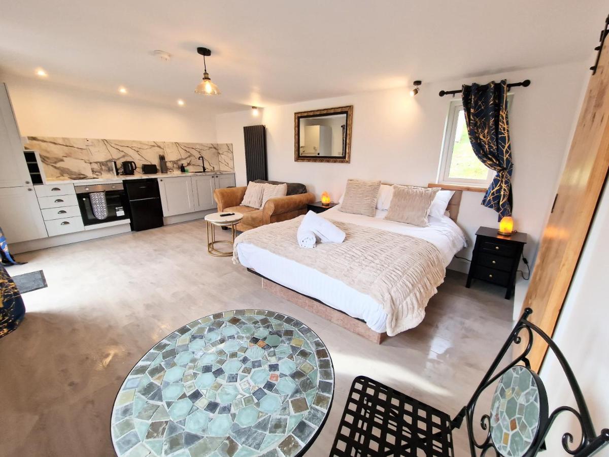 Kaoglen Lodge - Fawn Pod - Hot Tub - Dogs - Pitlochry - Luxury Blairgowrie and Rattray Εξωτερικό φωτογραφία