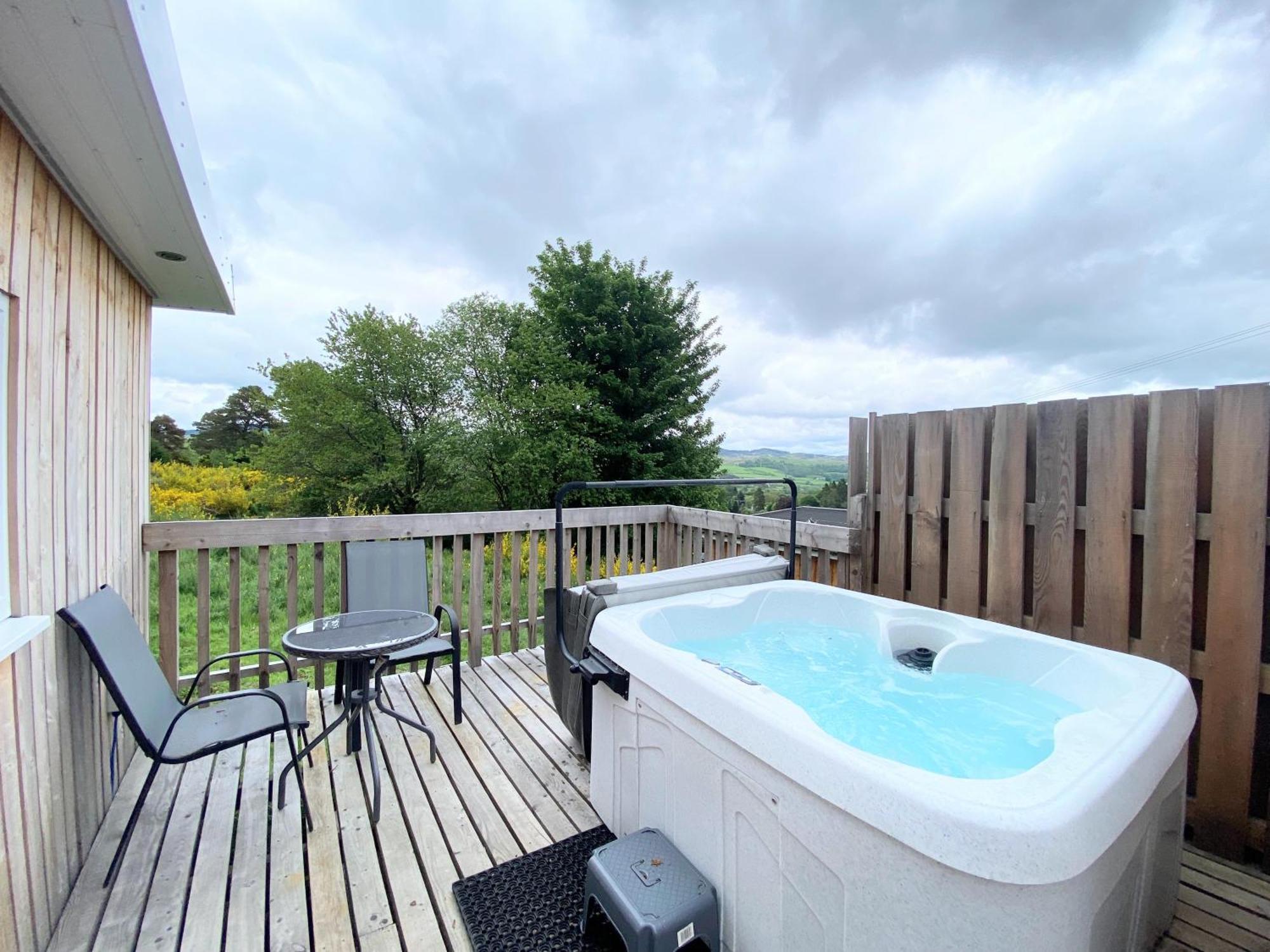 Kaoglen Lodge - Fawn Pod - Hot Tub - Dogs - Pitlochry - Luxury Blairgowrie and Rattray Εξωτερικό φωτογραφία